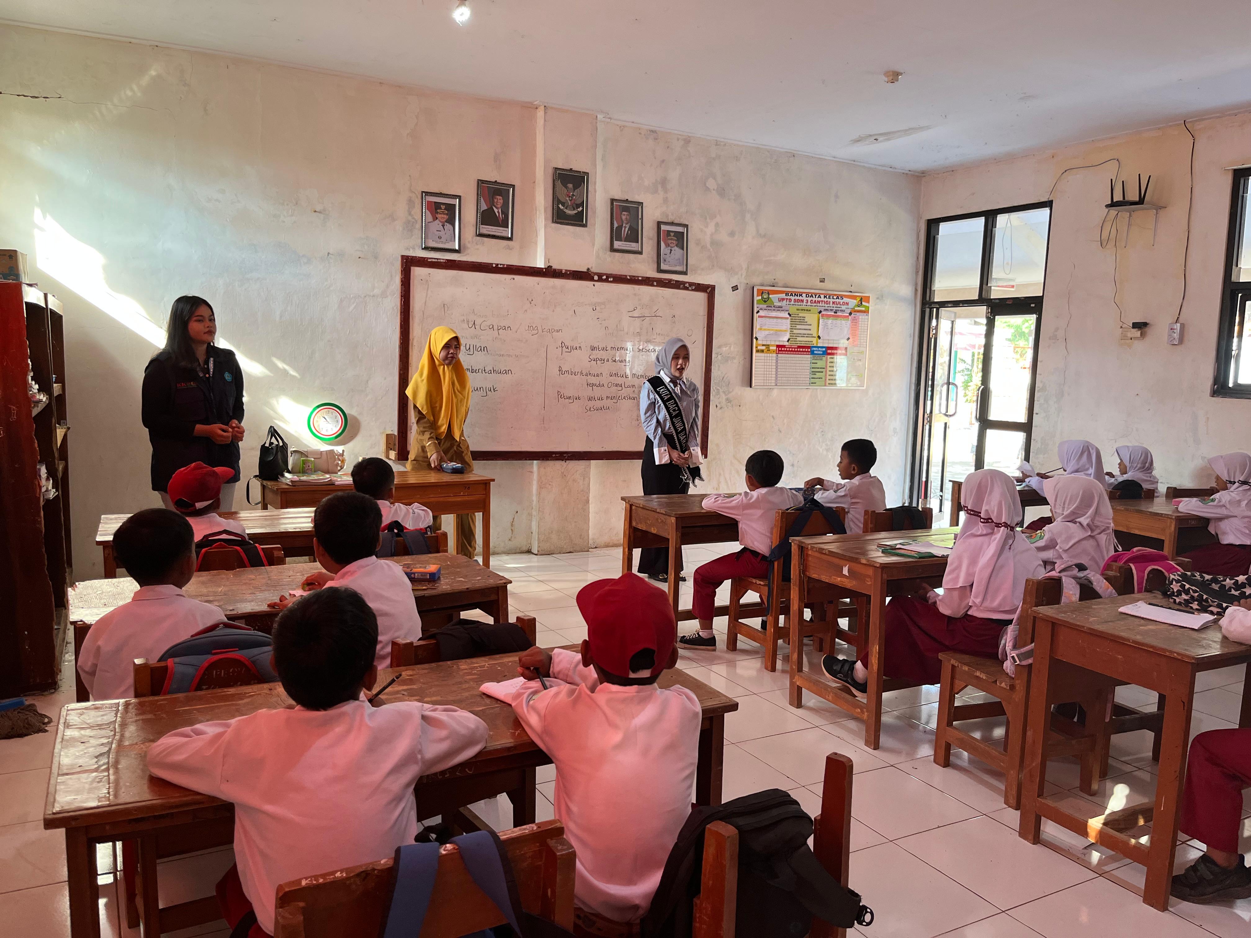 Literasi Edukasi di SDN 3 Cantigi Kulon